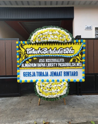 Papan Bunga Duka di Taba Baru